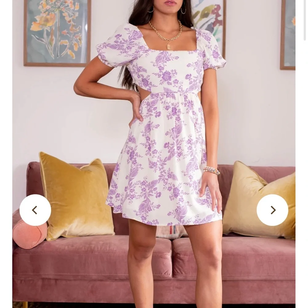 Purple and white floral cut out mini dress NWT - Picture 2 of 2